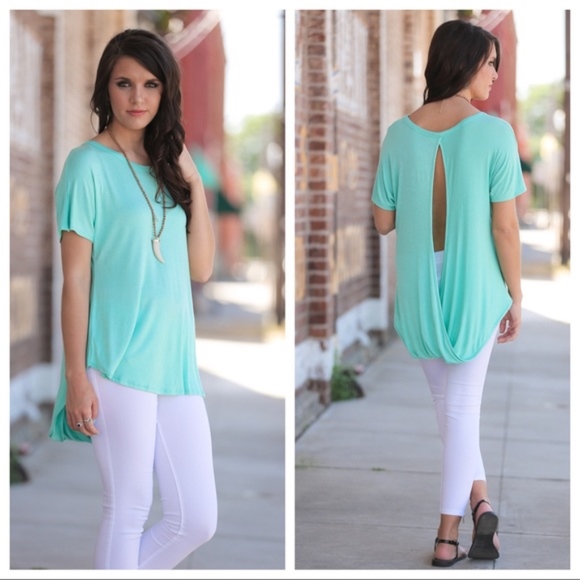 "LAST ONE" PRICE REDUCED--Mint Open Back Blouse - Picture 3 of 5